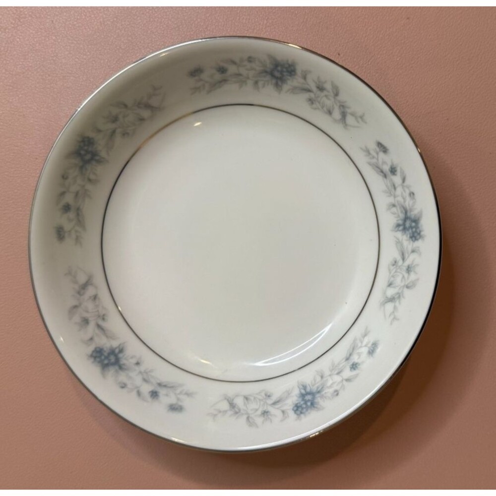 CREST WOOD FINE PORCELAIN CHINA DESSERT BOWLS 5.5" # 1393 BLUE SPRAY JAPAN
